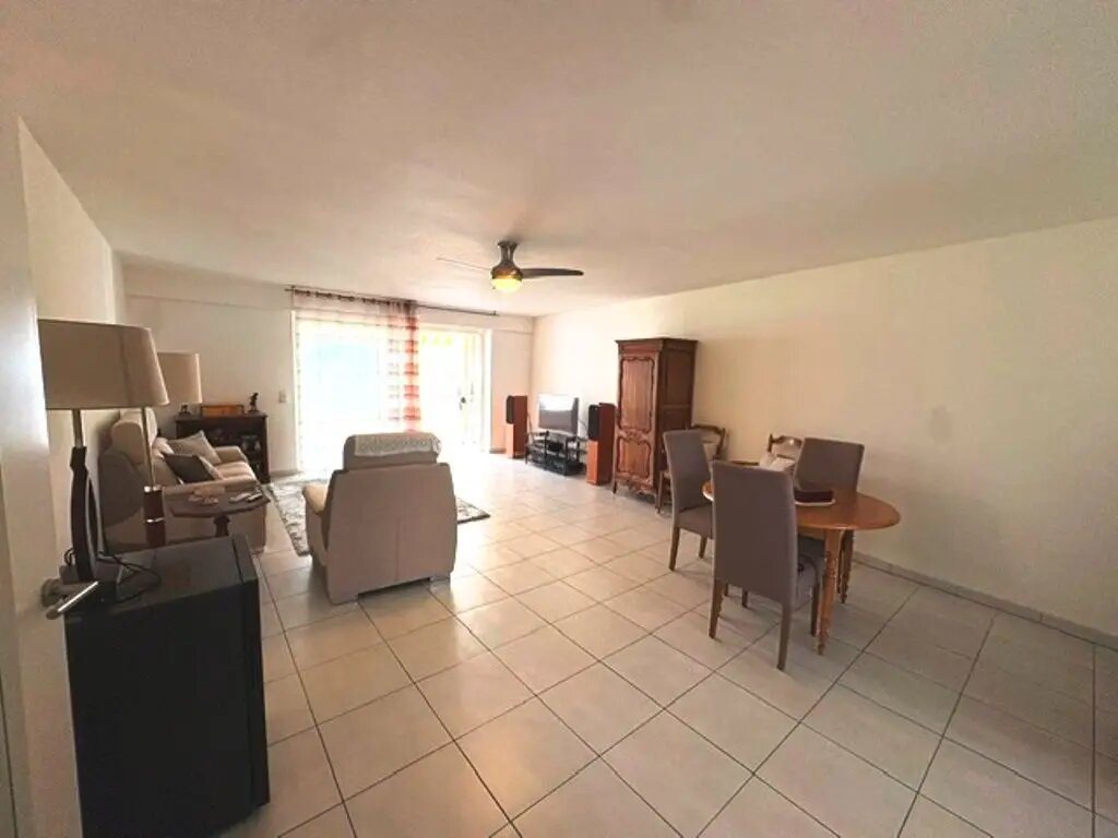 Appartement à vendre, 90m², Saint-Raphaël