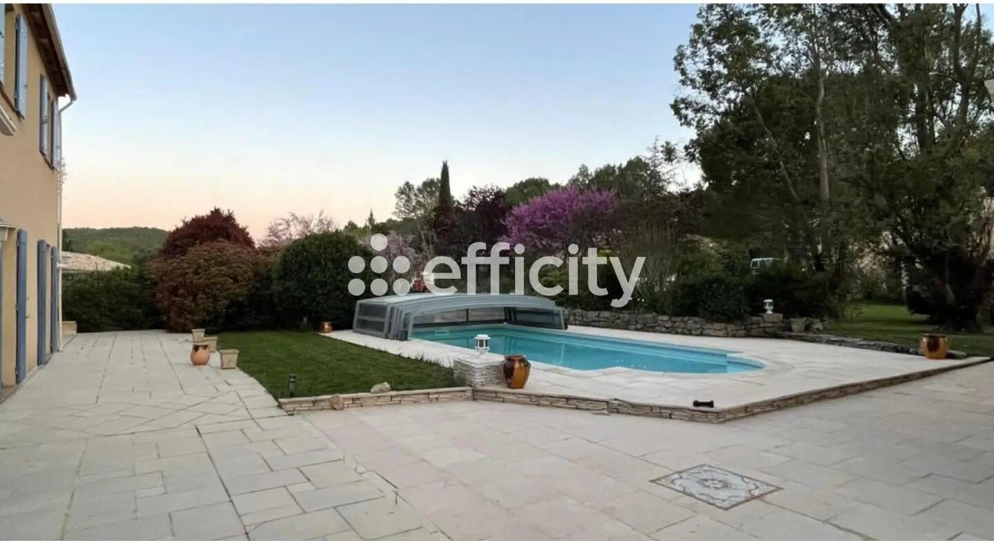 Maison à vendre, 171m², Le Thoronet