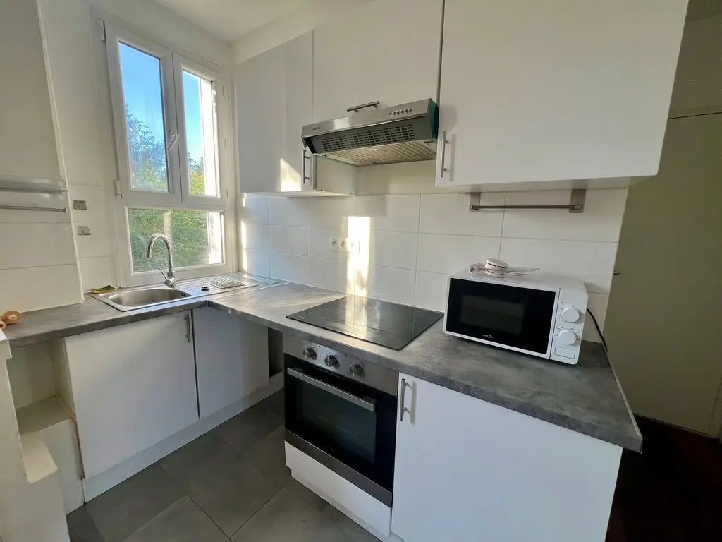 Appartement à louer, 38m², Rosny-sous-Bois
