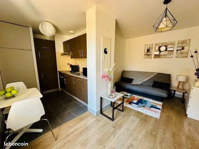 Appartement à louer, 21m², La Rochelle