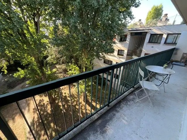 Appartement à louer, 56m², Châtillon