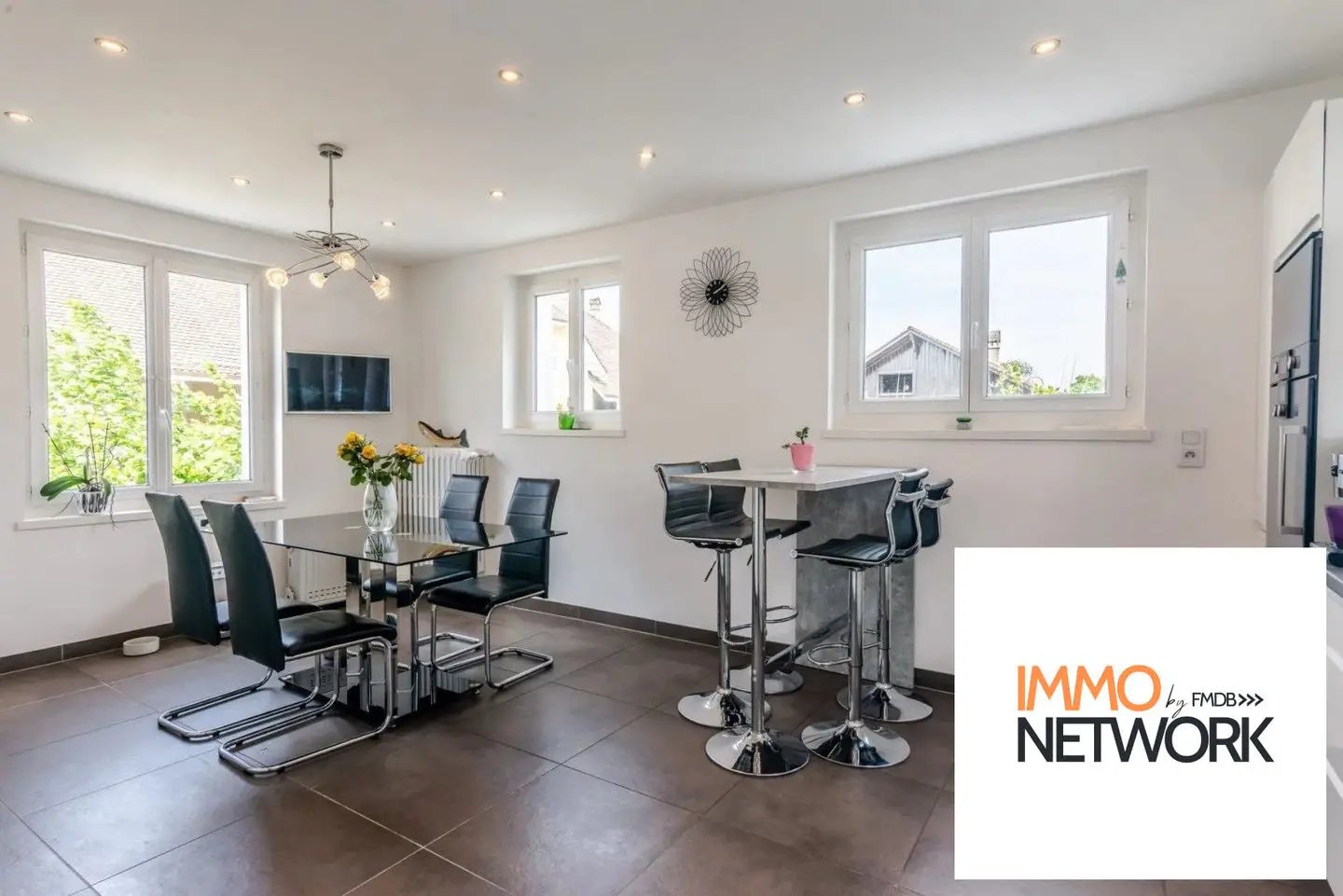Maison à vendre, 263m², Nernier