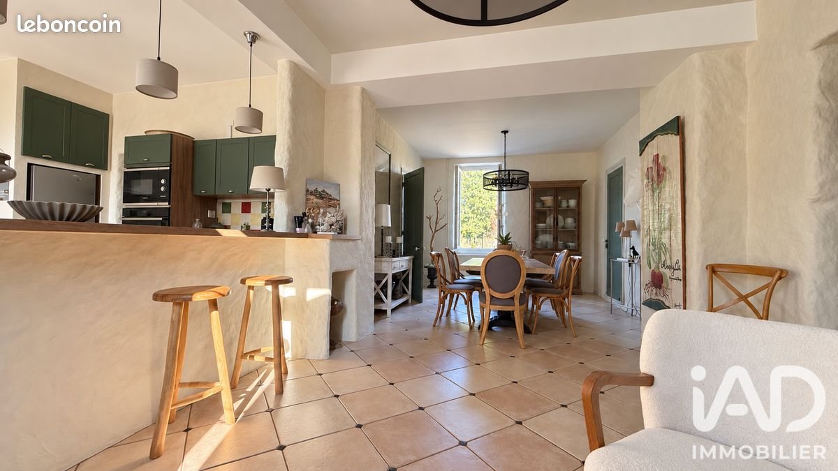 Maison à vendre, 210m², Mios
