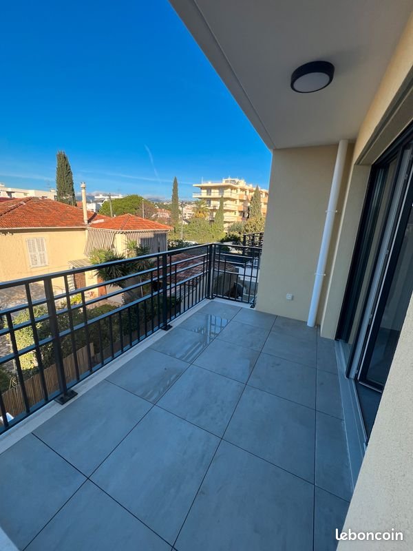 Appartement à louer, 41m², Saint-Laurent-du-Var