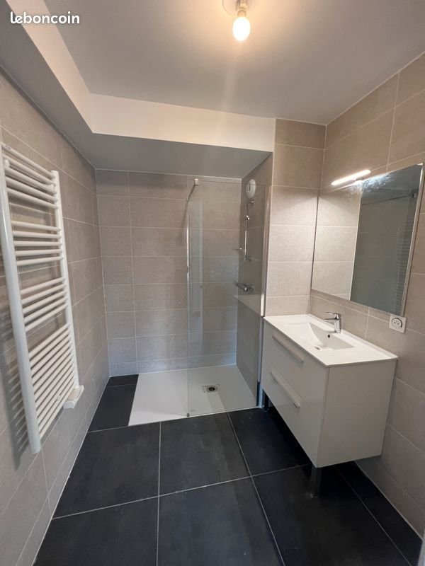 Appartement à louer, 41m², Saint-Laurent-du-Var