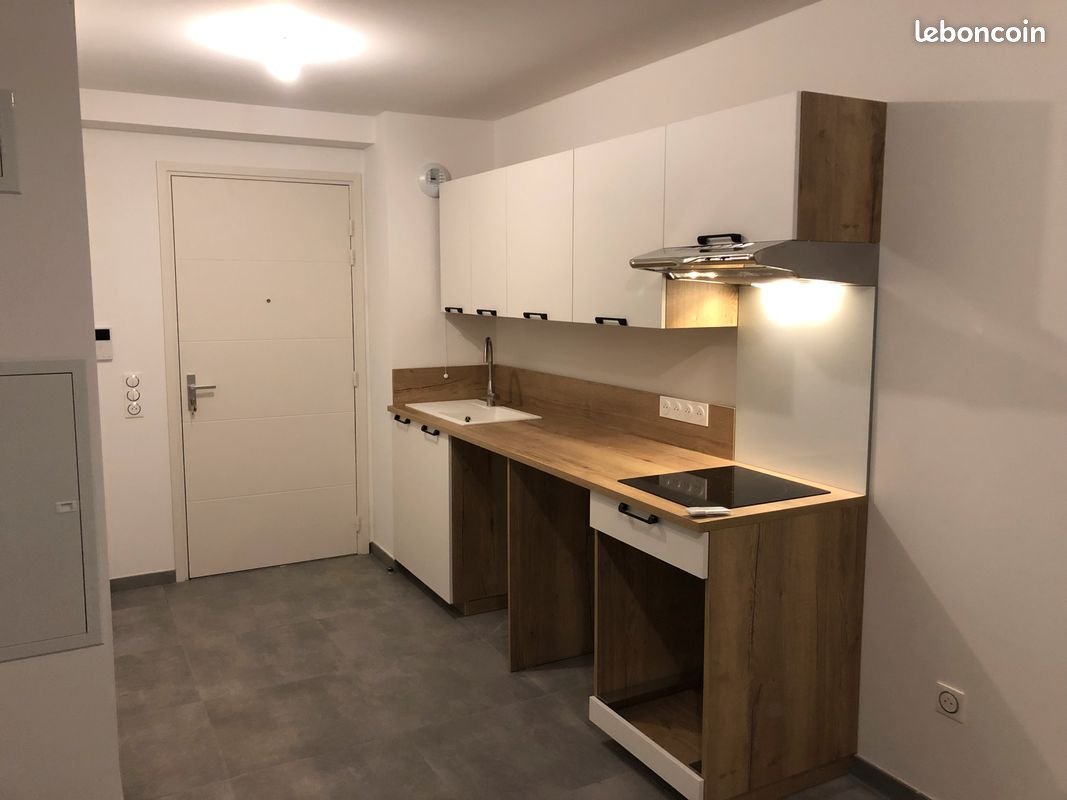 Appartement à louer, 41m², Saint-Laurent-du-Var
