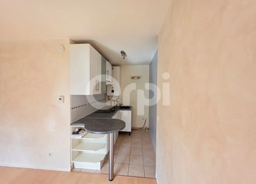 Appartement à louer, 28m², Élancourt