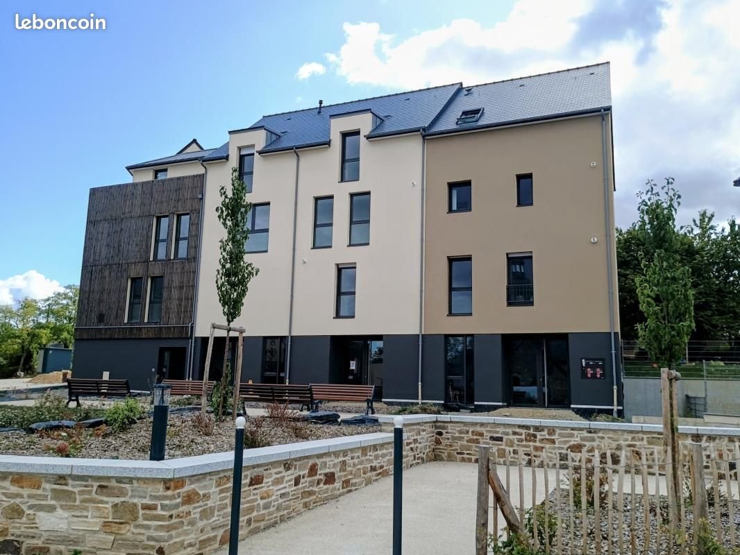 Appartement à louer, 61m², Brécé