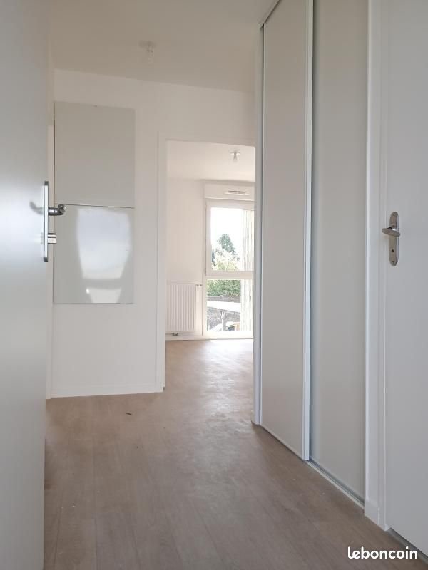 Appartement à louer, 61m², Brécé