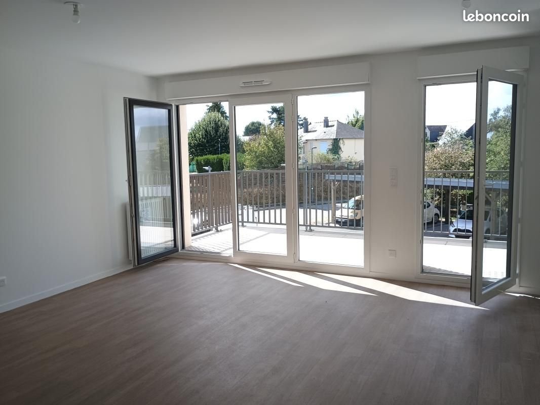 Appartement à louer, 61m², Brécé