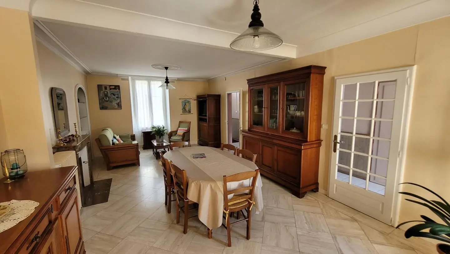 Maison à vendre, 190m², Noyen-sur-Sarthe