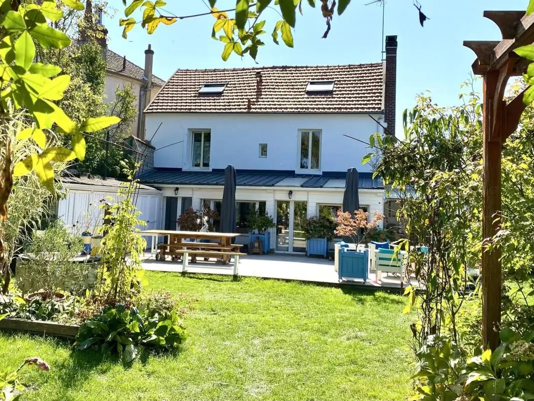 Maison à vendre, 161m², Hérouville-en-Vexin