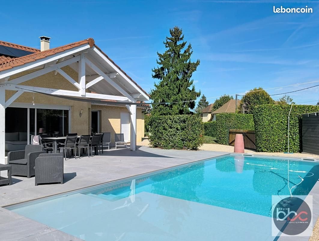 Maison à louer, 139m², La Chapelle-de-la-Tour