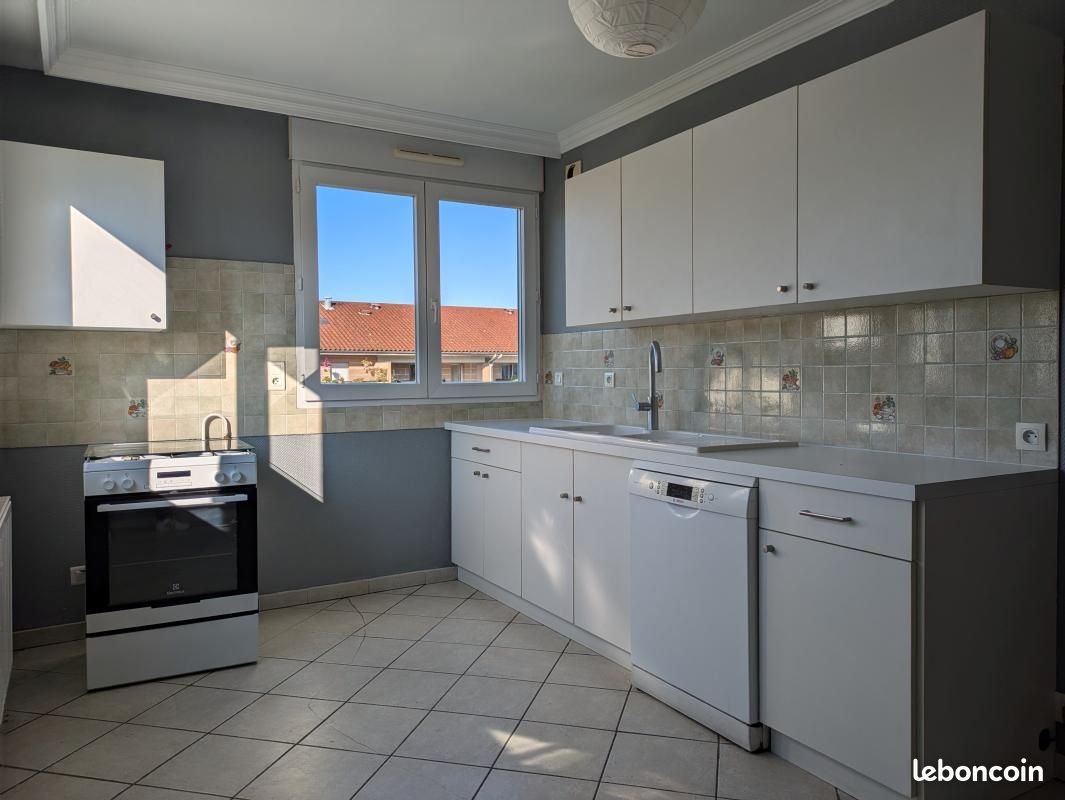 Appartement à louer, 99m², Bourgoin-Jallieu