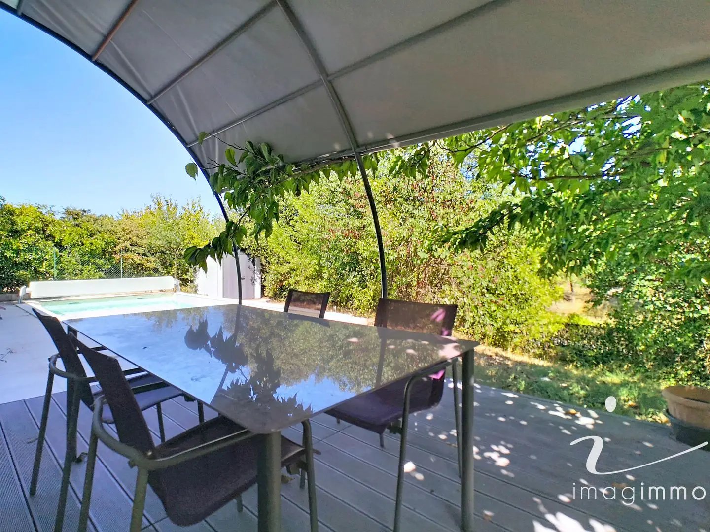Maison à vendre, 92m², Vailhauquès