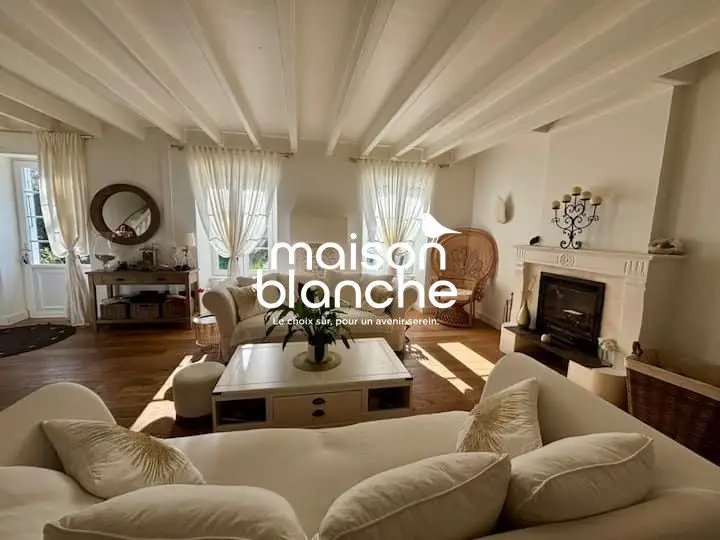 Maison à louer, 200m², Saint-Sauveur-d'Aunis