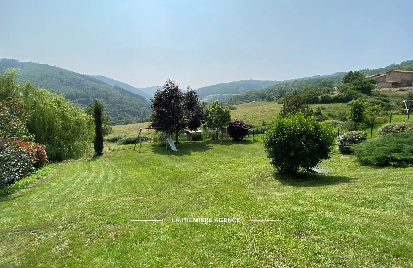 Maison à vendre, 271m², Saint-Forgeux