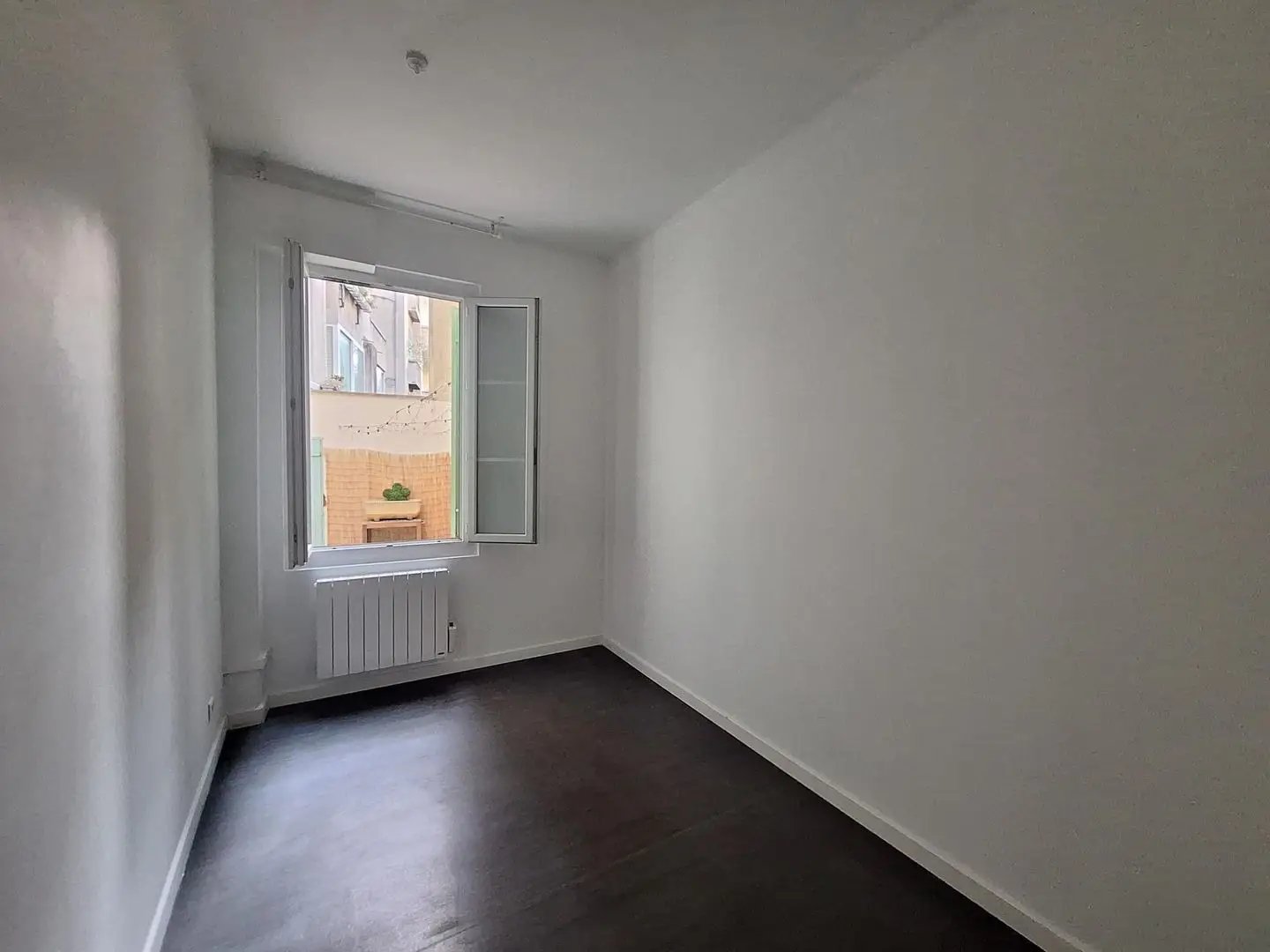 Appartement à louer, 35m², Marseille 8ème