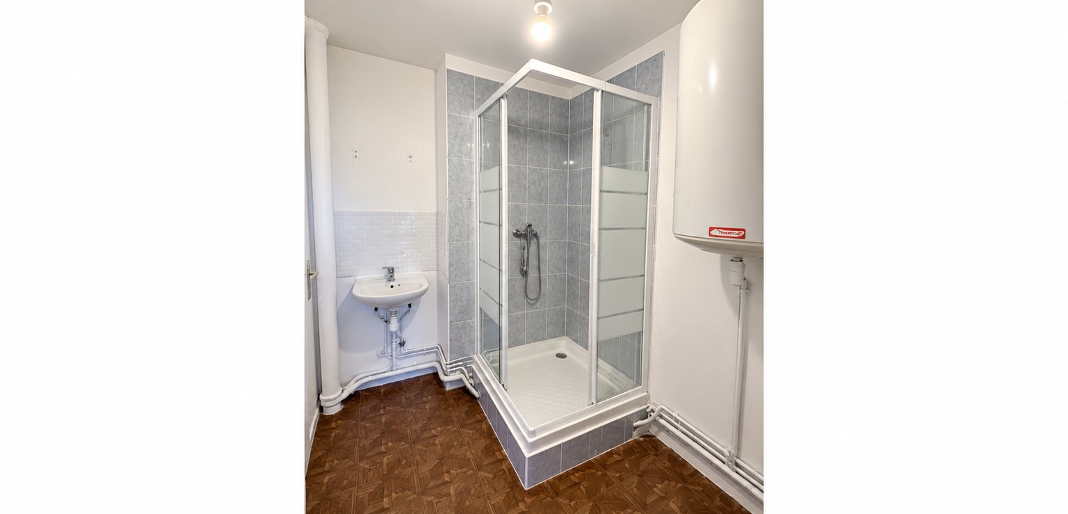 Appartement à vendre, 2m², Valréas