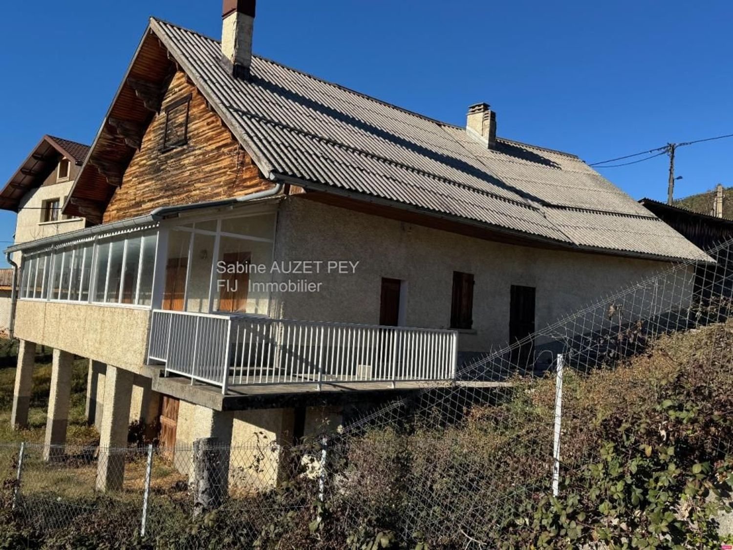 Maison à vendre, 250m², Seyne (Le Grand Puy)