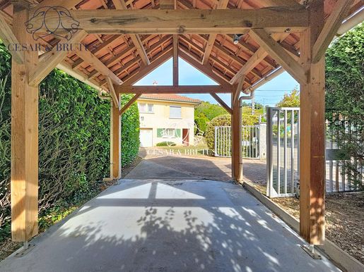 Maison 4 pièces 123 m² · à Condrieu · 123 m² · 335 490 €