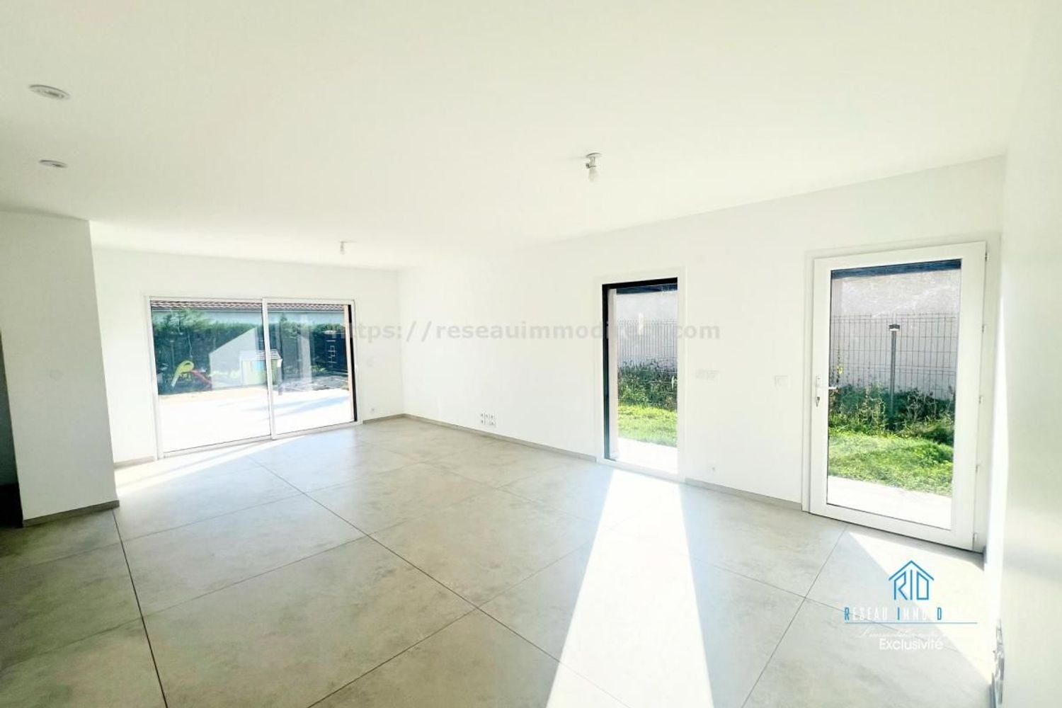 Maison à vendre, 112m², Brézins