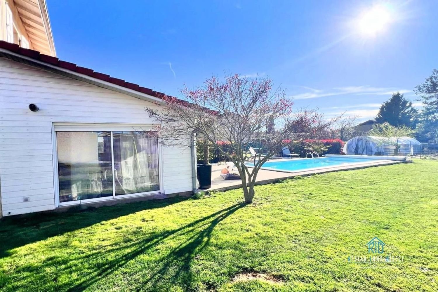 Maison à vendre, 120m², Brézins