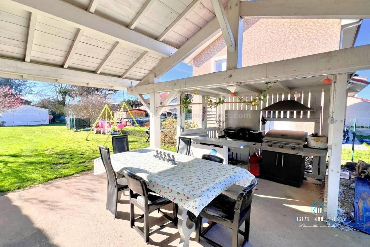 Maison à vendre, 120m², Brézins