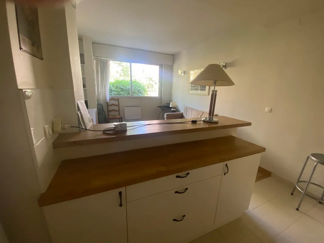 Appartement à louer, 34m², Versailles