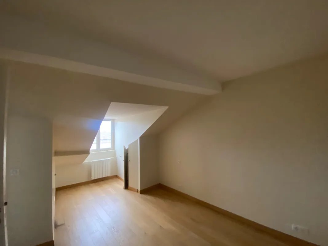 Appartement à louer, 2m², Versailles