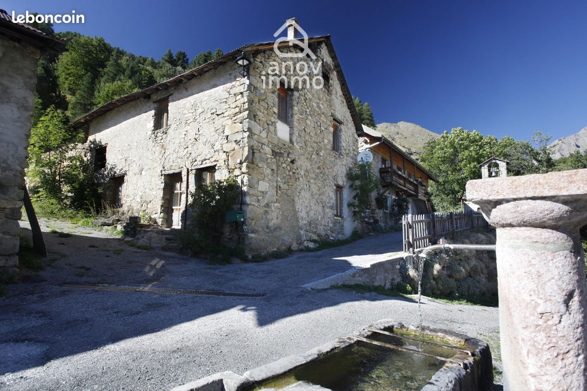 Maison à vendre, 82m², Réallon