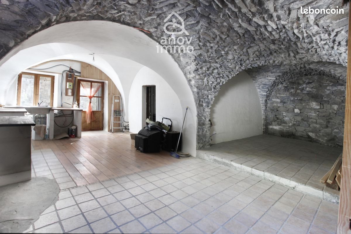 Maison à vendre, 82m², Réallon