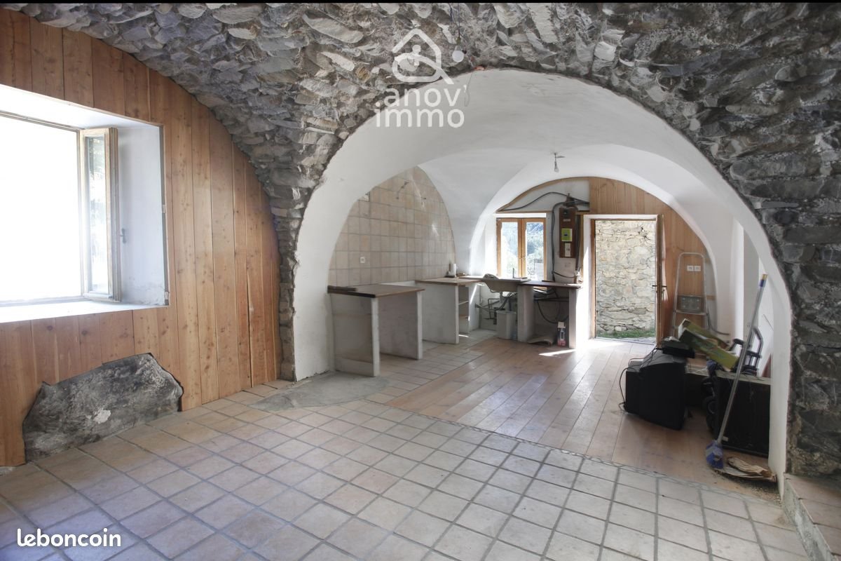 Maison à vendre, 82m², Réallon