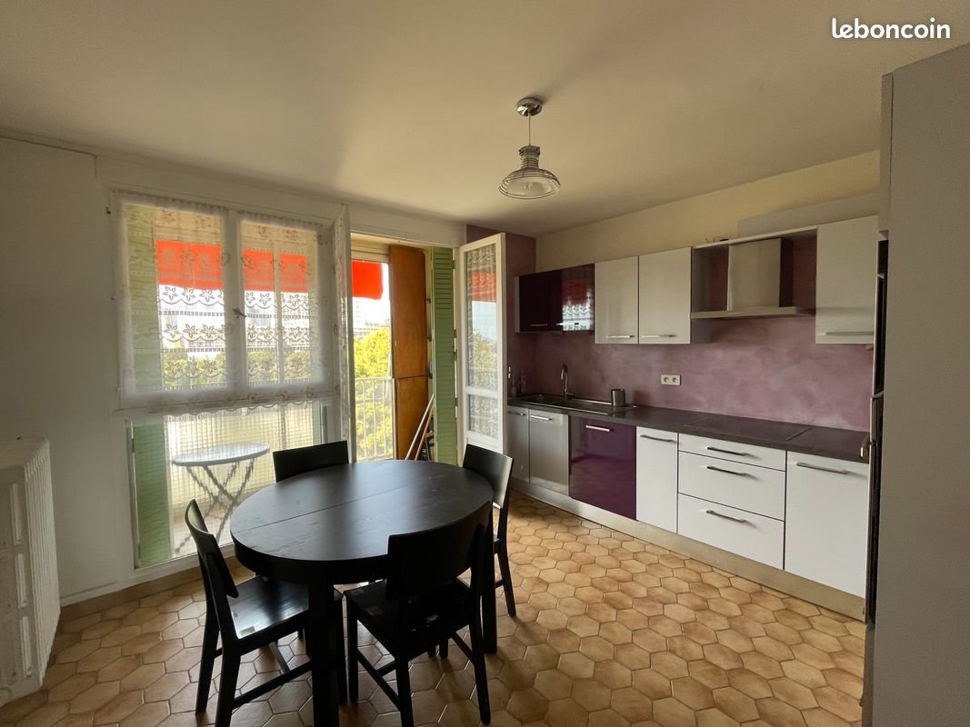 Appartement à louer, 84m², Marseille 15ème