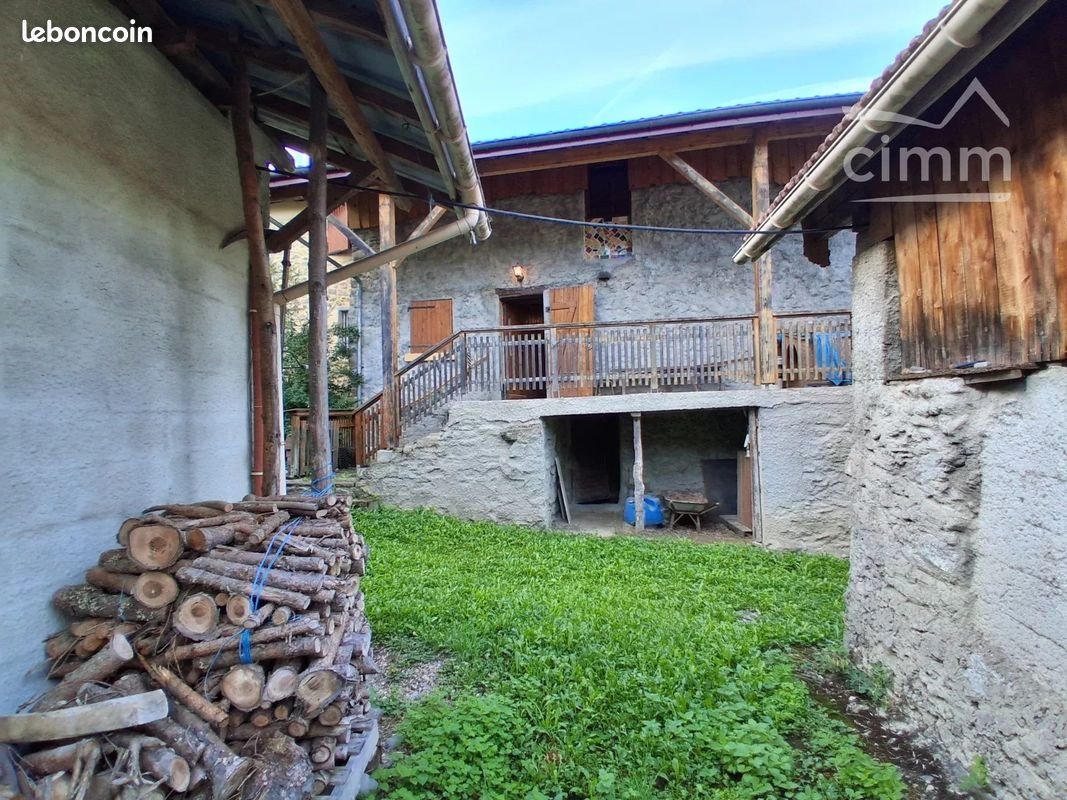Maison à vendre, 76m², Saint-Pierre-d'Allevard