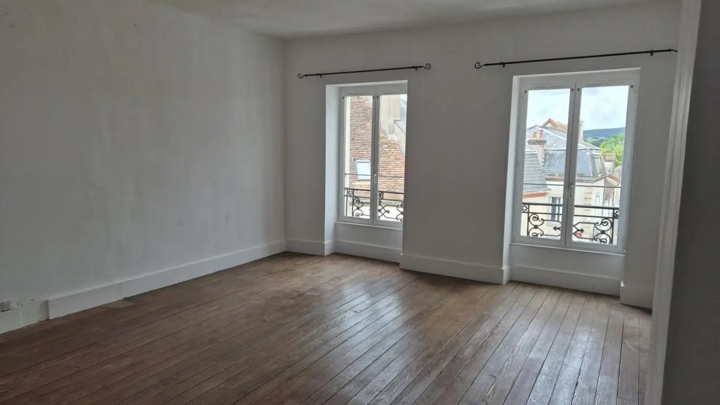 Appartement à louer, 106m², Toulon-sur-Arroux