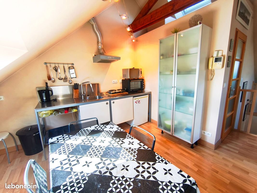 Appartement à louer, 28m², Albert