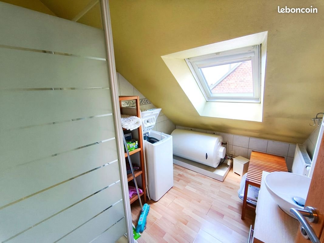 Appartement à louer, 28m², Albert