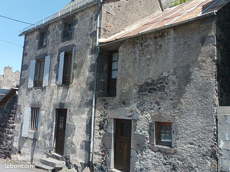 Maison à vendre, 46m², Murol