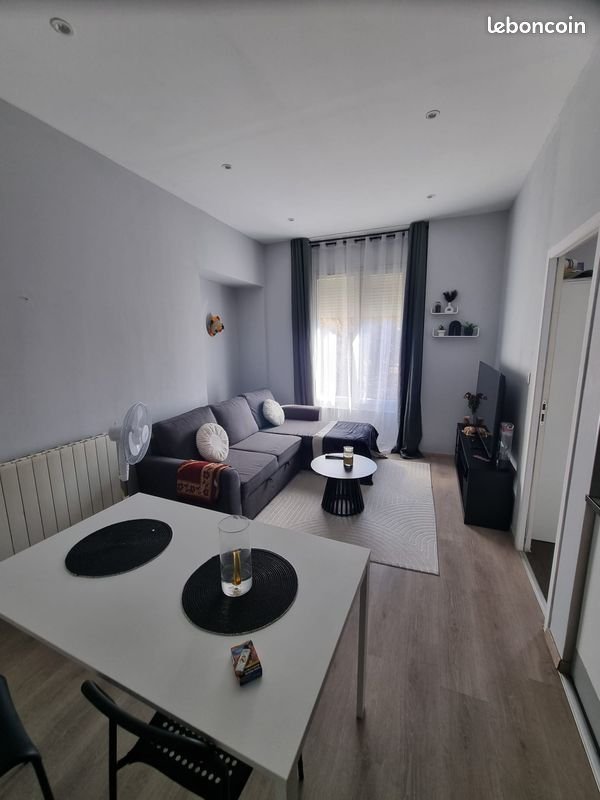 Appartement à vendre, 37m², Saint-Étienne