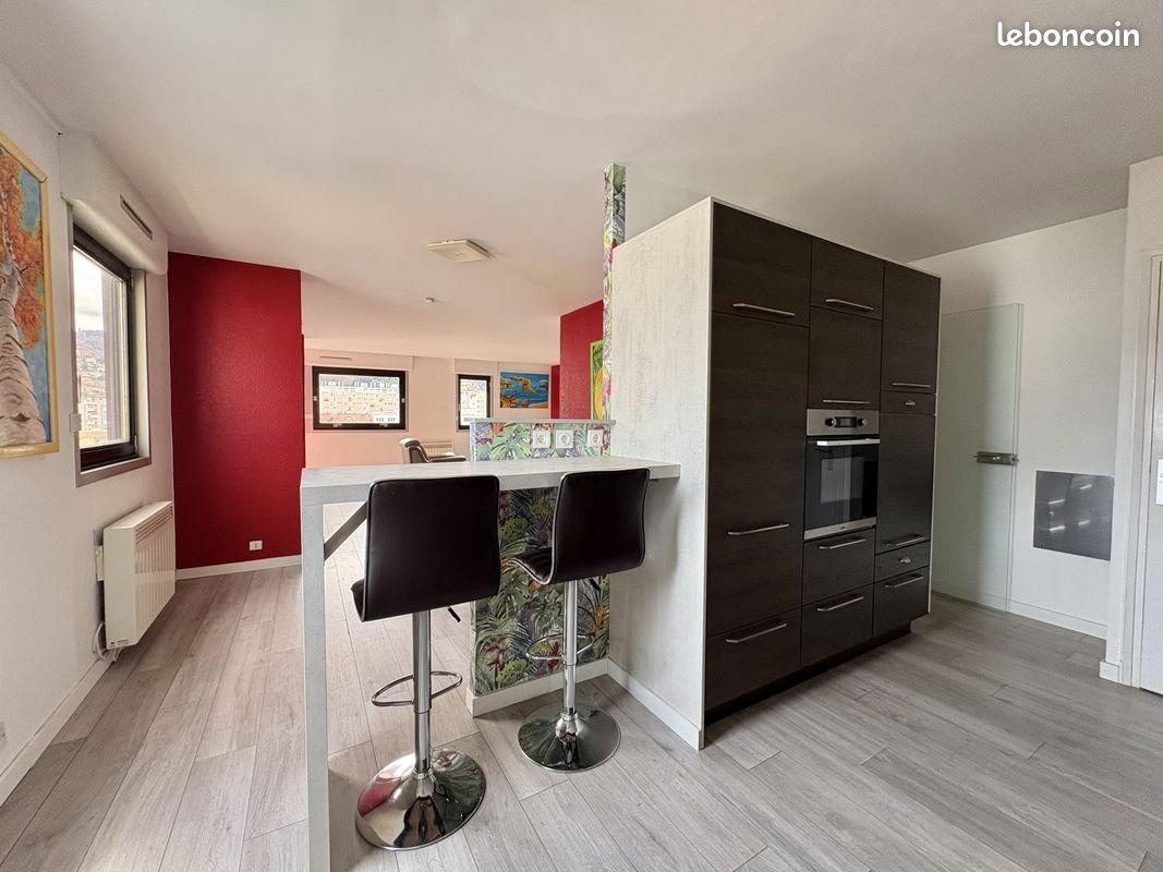 Appartement à vendre, 156m², Saint-Étienne