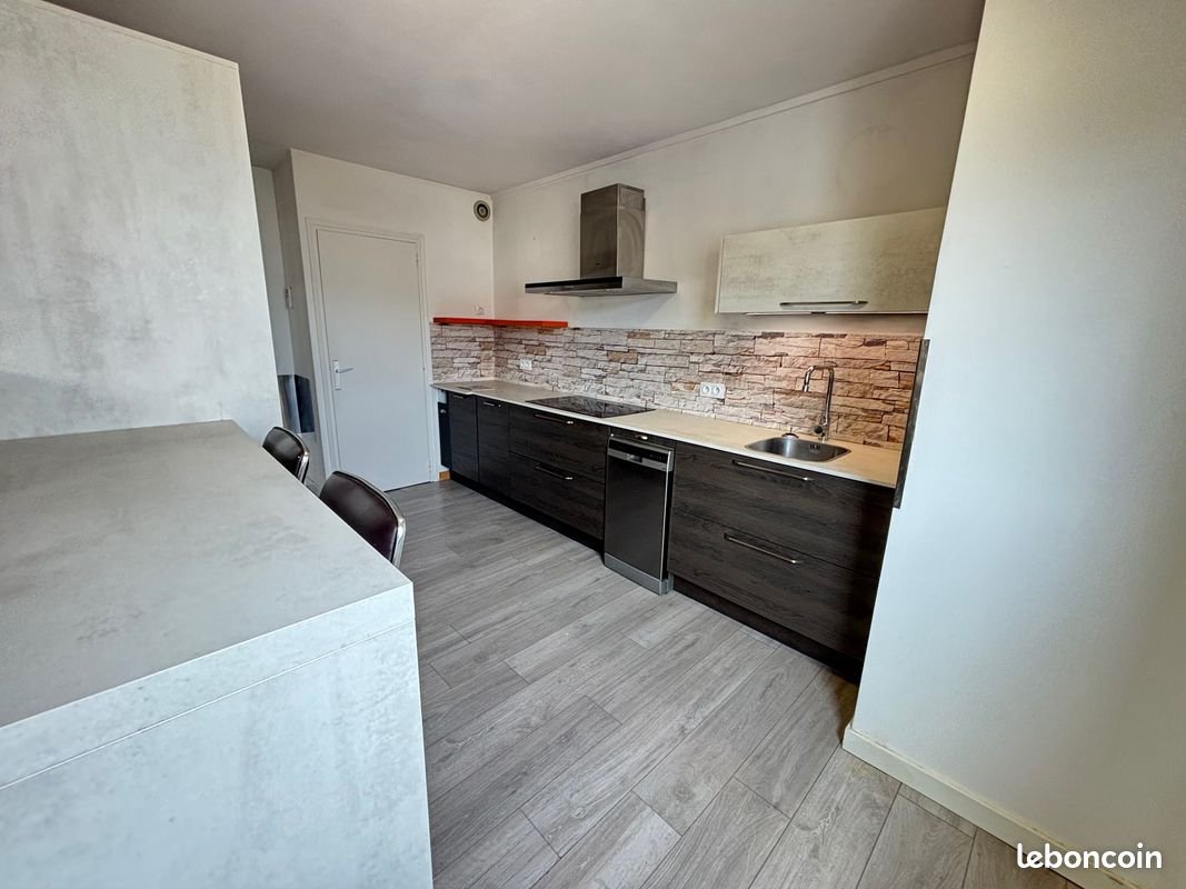 Appartement à vendre, 156m², Saint-Étienne