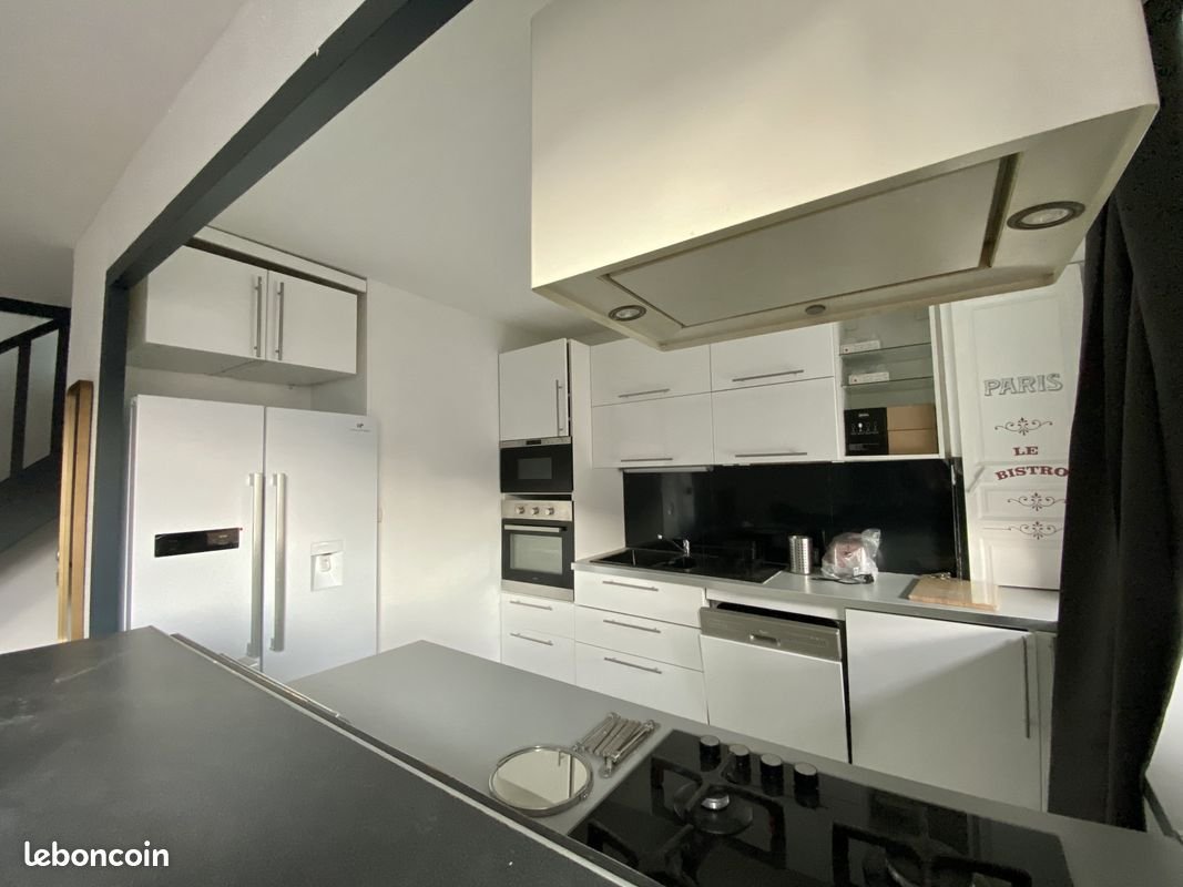 Appartement à louer, 85m², Saint-Étienne