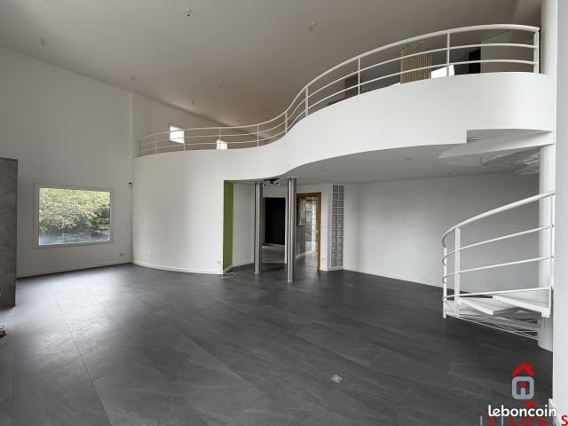 Maison à vendre, 243m², Wahagnies