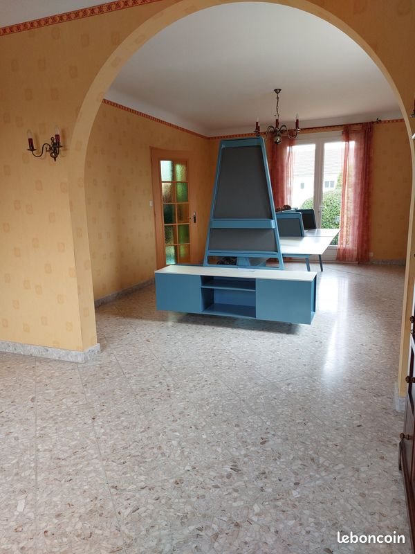 Maison à vendre, 101m², Savigné-l'Evêque