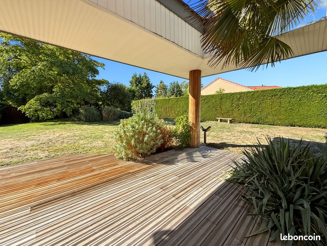 Maison à vendre, 167m², Malauzat