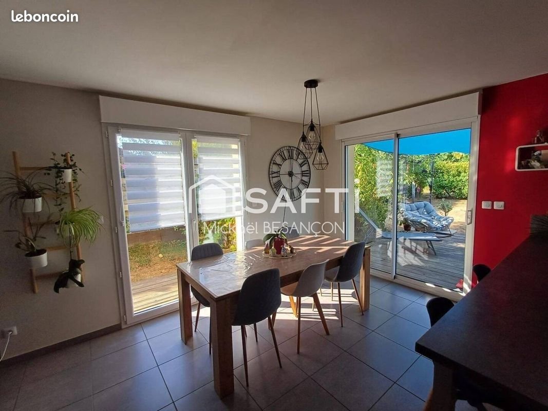 Maison à vendre, 90m², Mont-sous-Vaudrey
