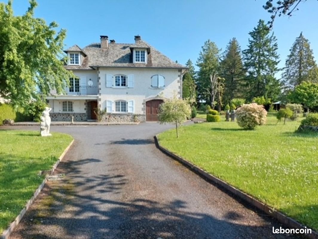 Maison à vendre, 209m², Naucelles