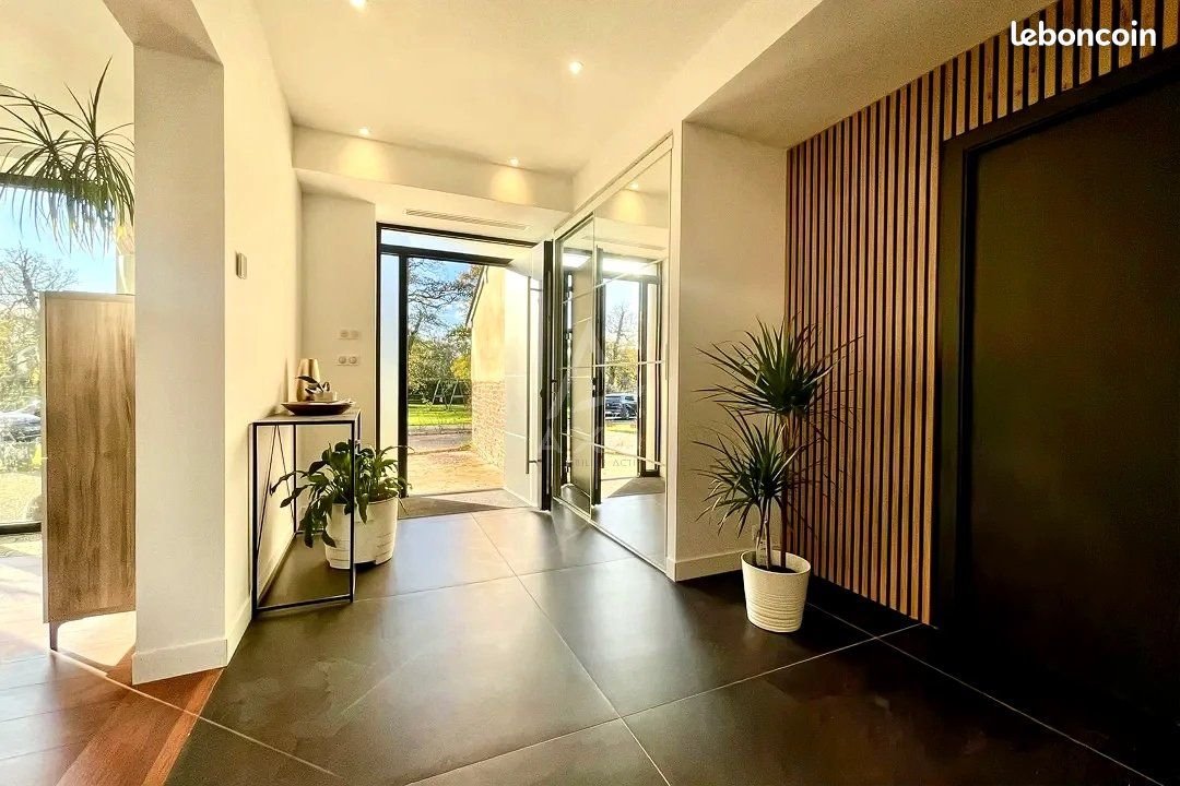 Maison à vendre, 360m², Bréal-sous-Montfort