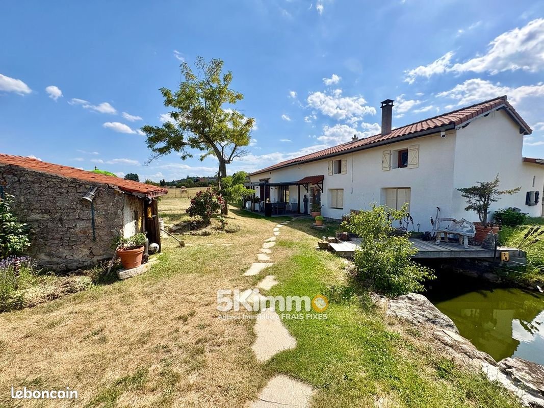 Maison à vendre, 220m², Boisset-Saint-Priest